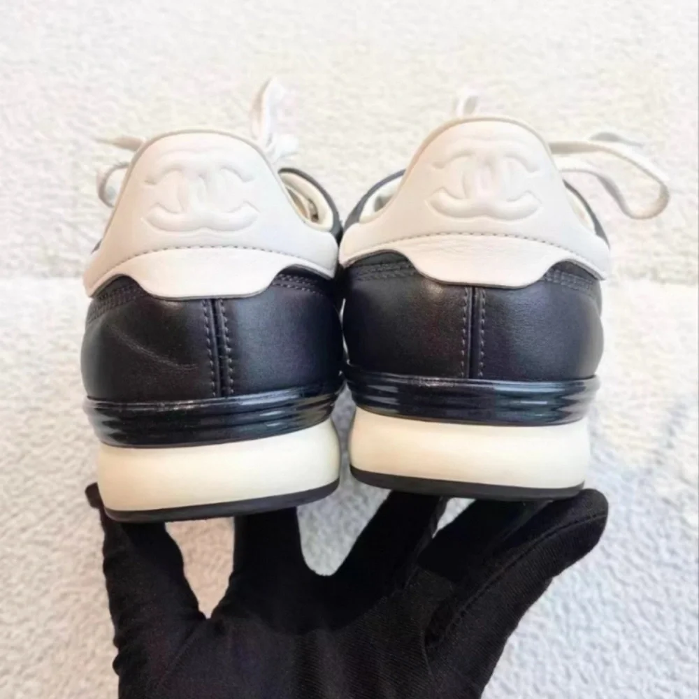 CHANEL Black and White Quilted Ankle Booties - Picture 6 of 7